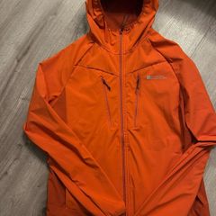 Mountain warehouse jacket