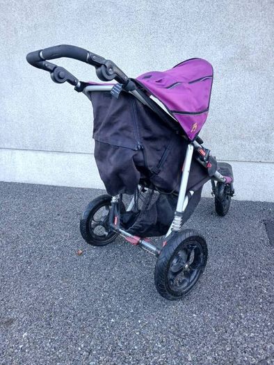 Out n About buggy
