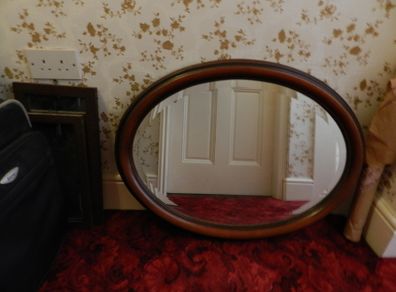 Oval mirror