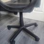 desk chair Image 4