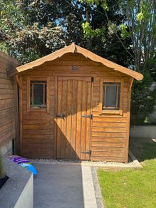 Garden shed