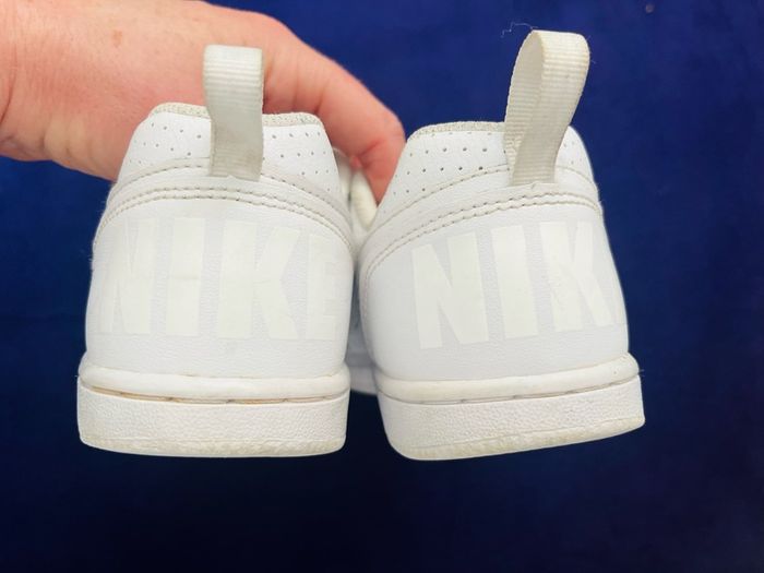 Nike Court Eur35 UK2.5