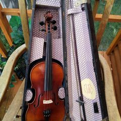 Old full size violin
