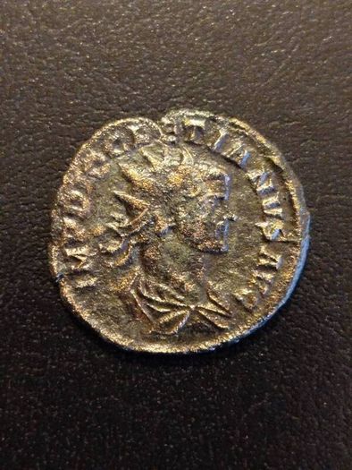 Rare 22.5mm Broad Flan Roman Coin - Tetricus I (AD 271-274) - VF Condition