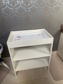 Baby Changing Table incl. changing pad