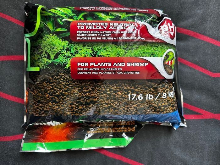 aquarium substrat Fluval Stratum