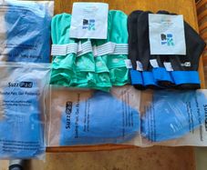 SuzziPad foot ice pack cooling socks and cold gloves for Chemotherapy to prevent Neuropathy.