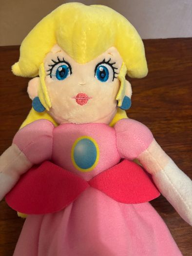Princess Peach Plush Toy - Very Clean / No Marks