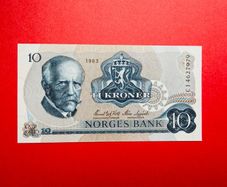 NORWAY  10 Kroner  1983 . Pick  36 ( Uncirculated )