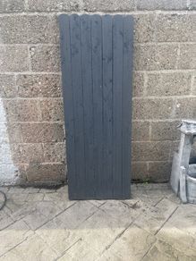 Side entrance gate