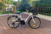 Girls' 20" Bike