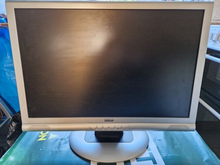 Targa Visionary 22" Monitor, Excellent Condition.