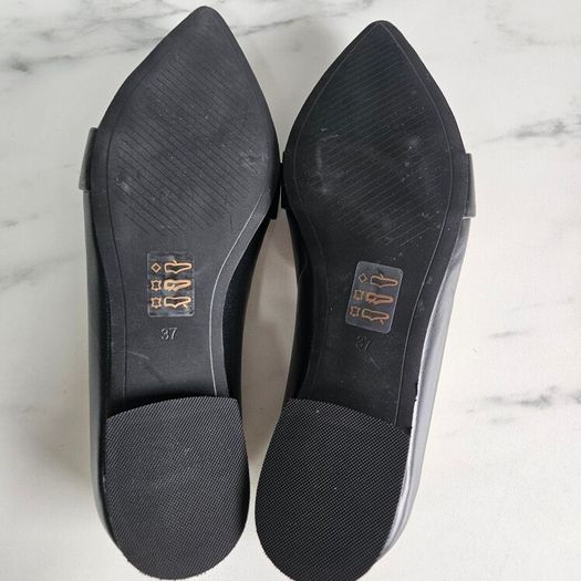 Emis slip on gorgeous leather flat black shoes with zebra detail RRP 100 euro new & boxed sizes UK 4 & UK 5