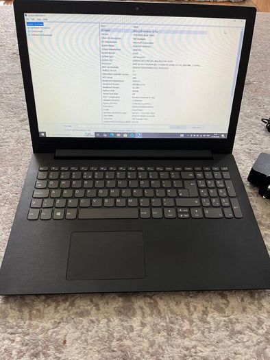 Laptop Lenovo 81MT