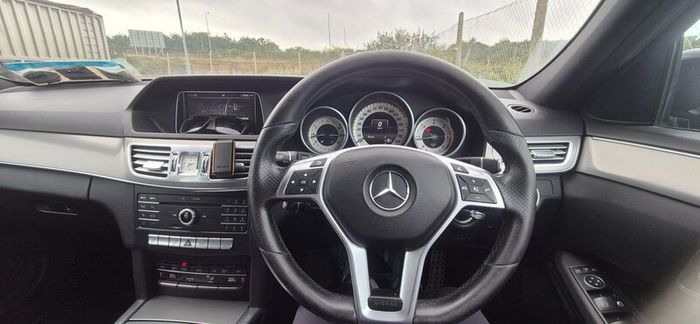 Mercedes-Benz E-Class 2015