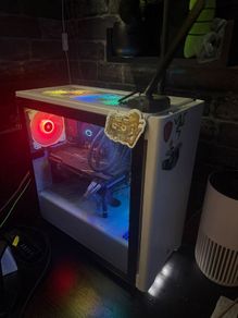 AMD Ryzen 5 9600X 6 Core 5.00 GHz Gaming PC