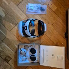 Quest 3 VR Headset with Bobo Strap and Battery