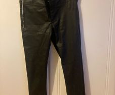 Lucy & Co black leather look