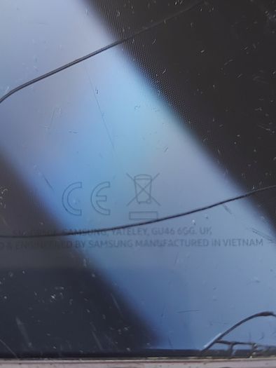 Samsung Galaxy S8 (SM-G950F), for parts or repair, not powering on