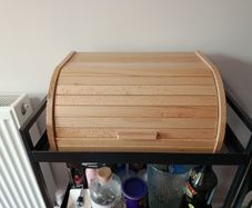 Bread box