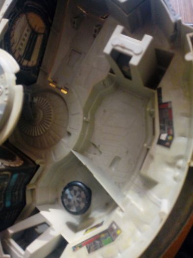 Star Wars Millennium Falcon (1995) and X-Wing (1995)