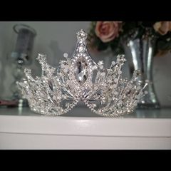 tiaras