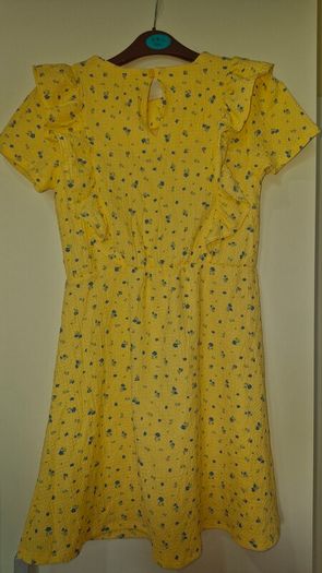 Girls Summer Dress size 8 - 9
