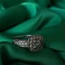 Antique White gold and diamond ring Image 5