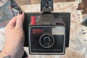 Vintage 1970s Polaroid Super Swinger Land Camera