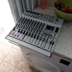 Behringer Eurorack MX 1804X