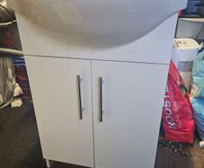 bathroom vanity unit