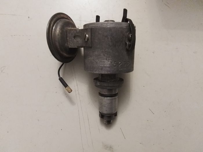 Mini S/H Ducellier Distributor.