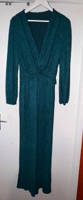 Elegant Emerald Green Twist Front Maxi Dress Size L
