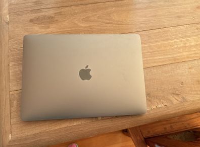 Apple MacBook Pro 2020 (intel)