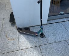 Kids Scooter - perfect condition