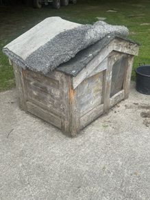 dog kennel