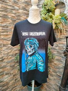 Foo Fighters 2019 European Tour T-shirt  Size Medium  Front and Back Print's  Excellent Condition