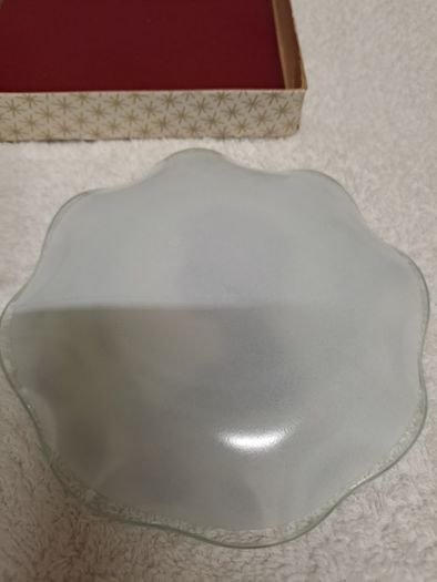 Vintage Queen Elizabeth Silver jubilee pin dish