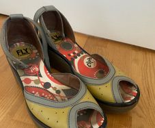 Sandals FLY