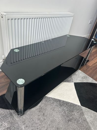 Black Tempered Glass TV Stand