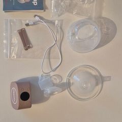 Pippeta LED Wearable Hands Free Breast Pump