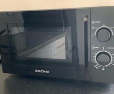 Sona Black Microwave