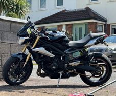 2016 Triumph Street Triple 675 | FSH