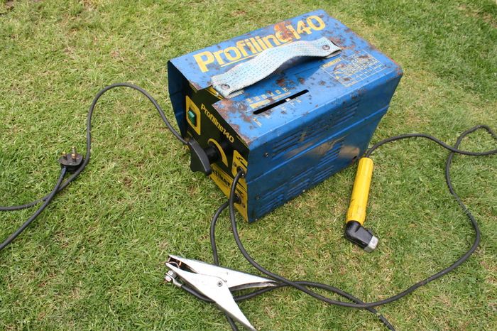 Profiline 140 welder