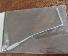 Tremolo arm