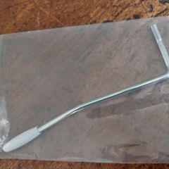 Tremolo arm