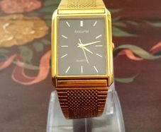 Vintage Accurist Quartz Watch.