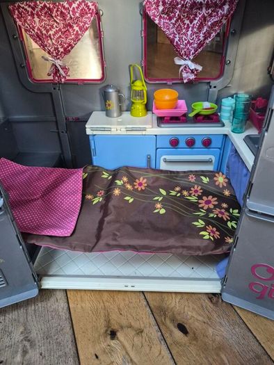 Generation Doll Caravan