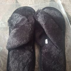 slippers