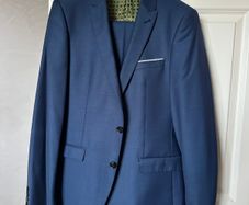 Remus Uomo Men Suit